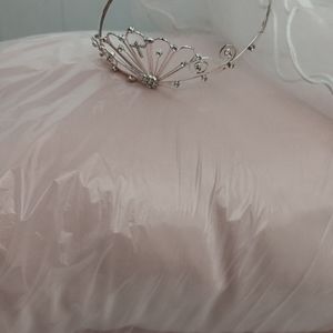 Selling wedding tiara
